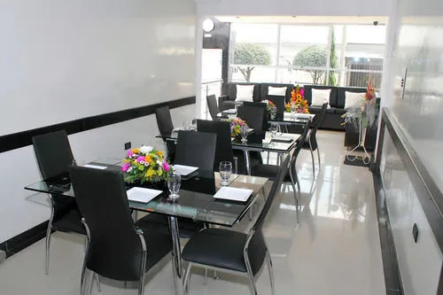 Hotel Ejecutivo Embajada