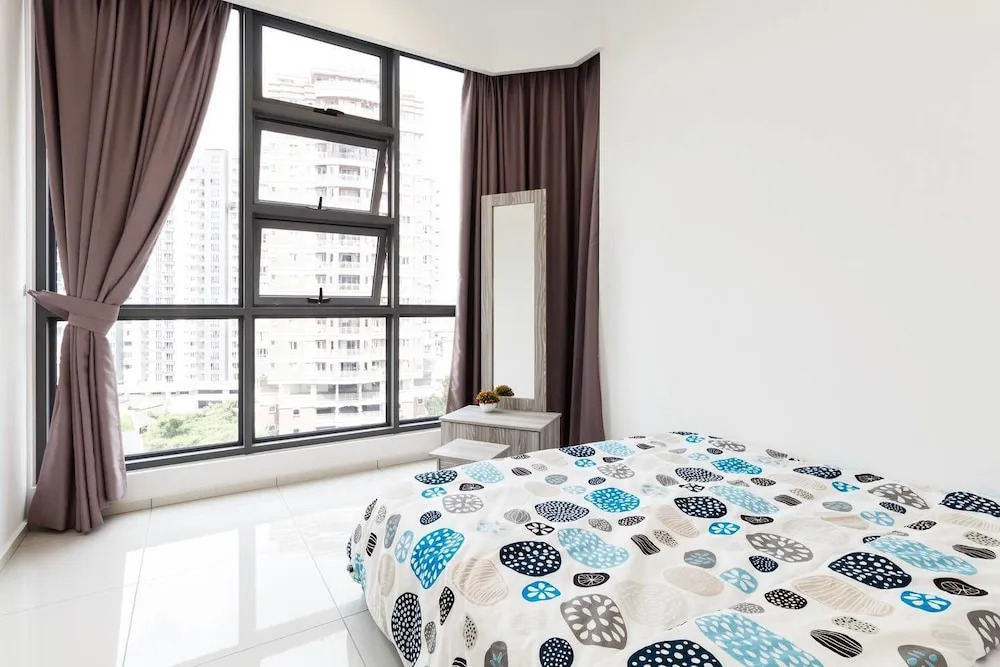 Modern & Cozy 2BR in Bukit Bintang