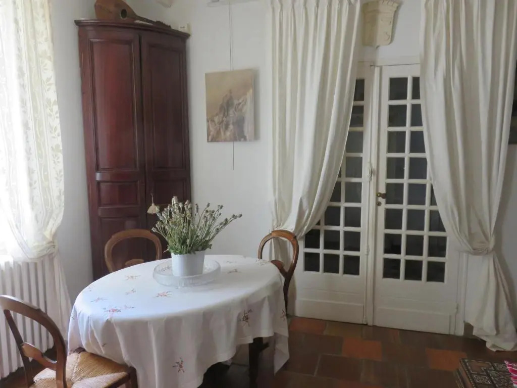 Chambres d\hôtes de charme au REFUGE DU PEINTRE prés de St Emilion