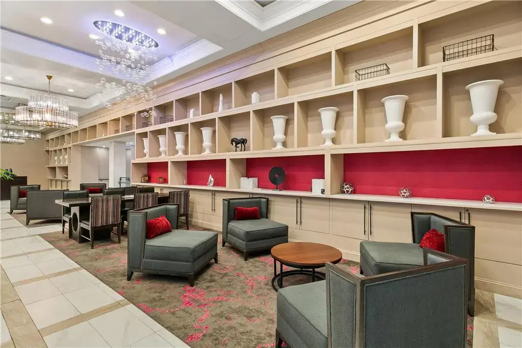 Sonesta Hotel Baltimore Inner Harbor