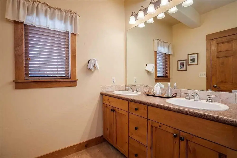 Tl2108 Fall in Love With This Beautiful Mountain Condo, Prime Location! Winter Specials!