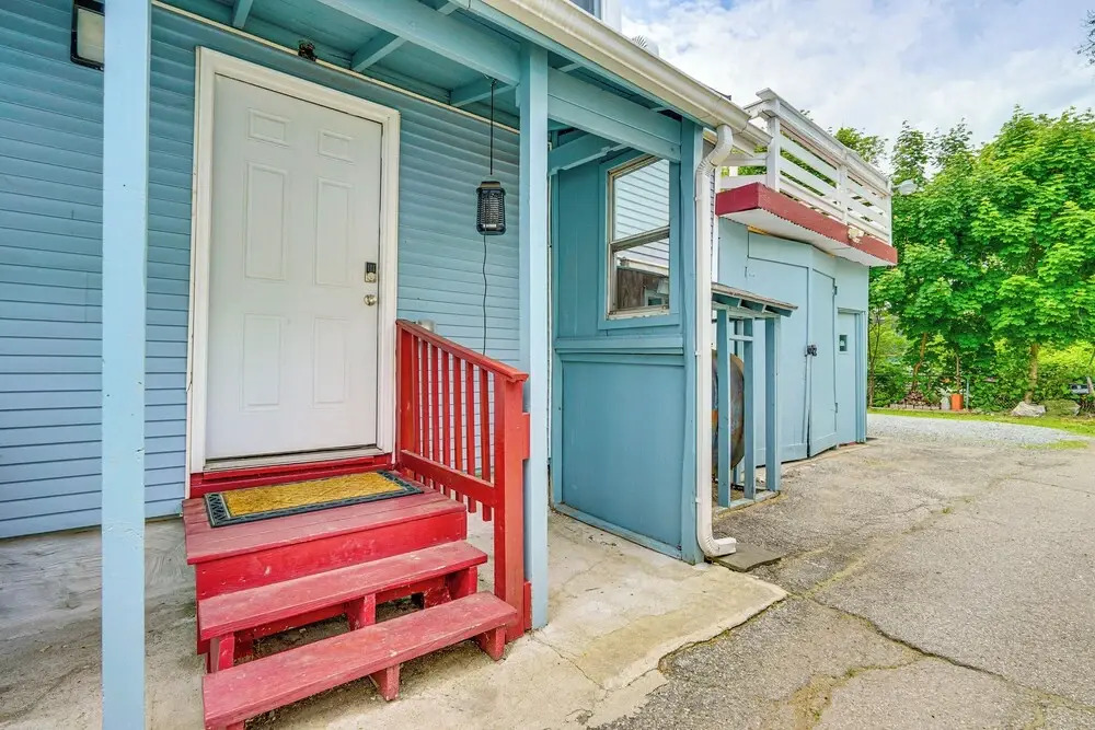 < 1 Mi to Historic District! Retreat in Bennington