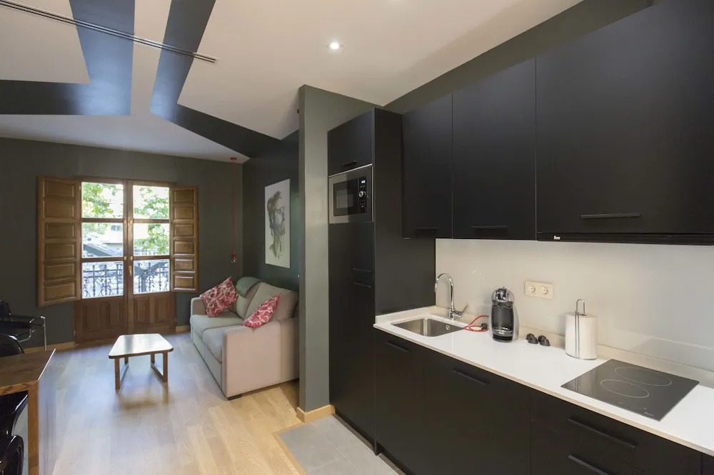 Apartamentos Ele San Justo Plaza
