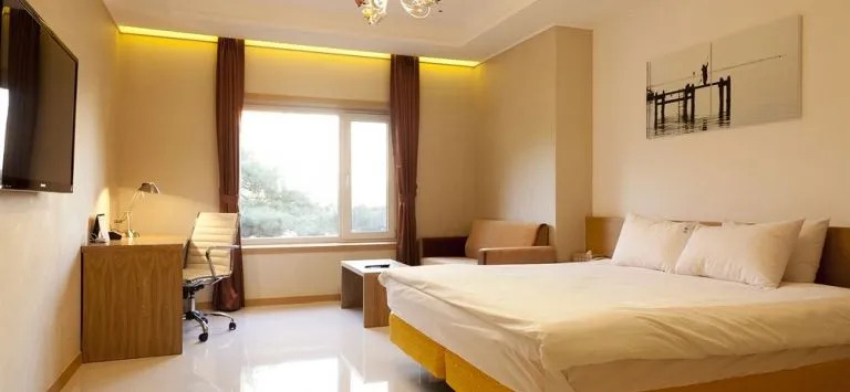 Dongdaemun Saturn Hotel