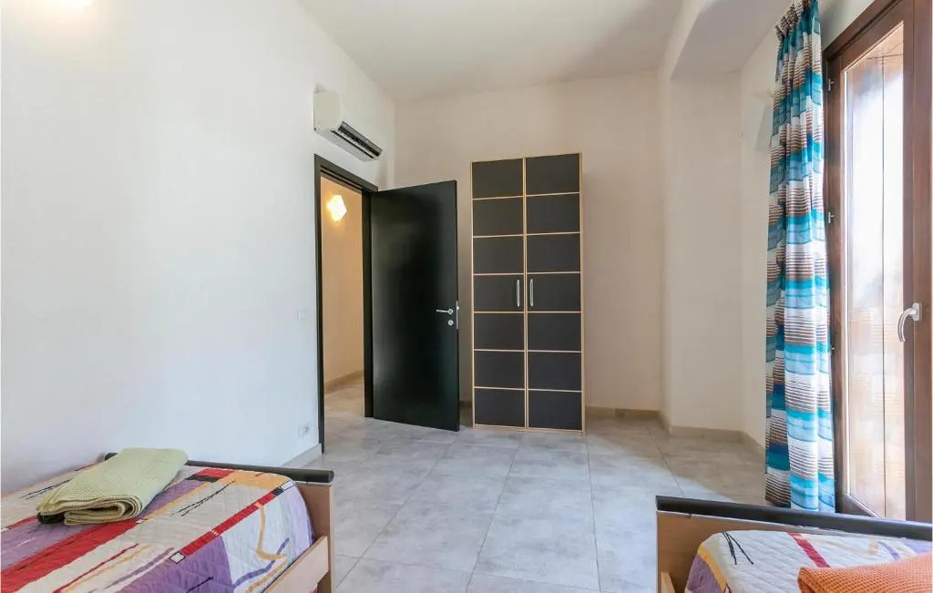 Stunning Home In Ragusa