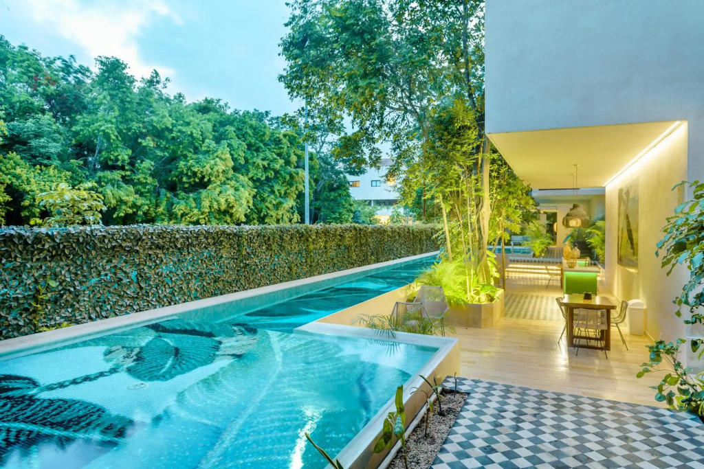 204 Hidden Gem apartment in the heart of Tulum w/ huge private terrace and pool for 6 Pax