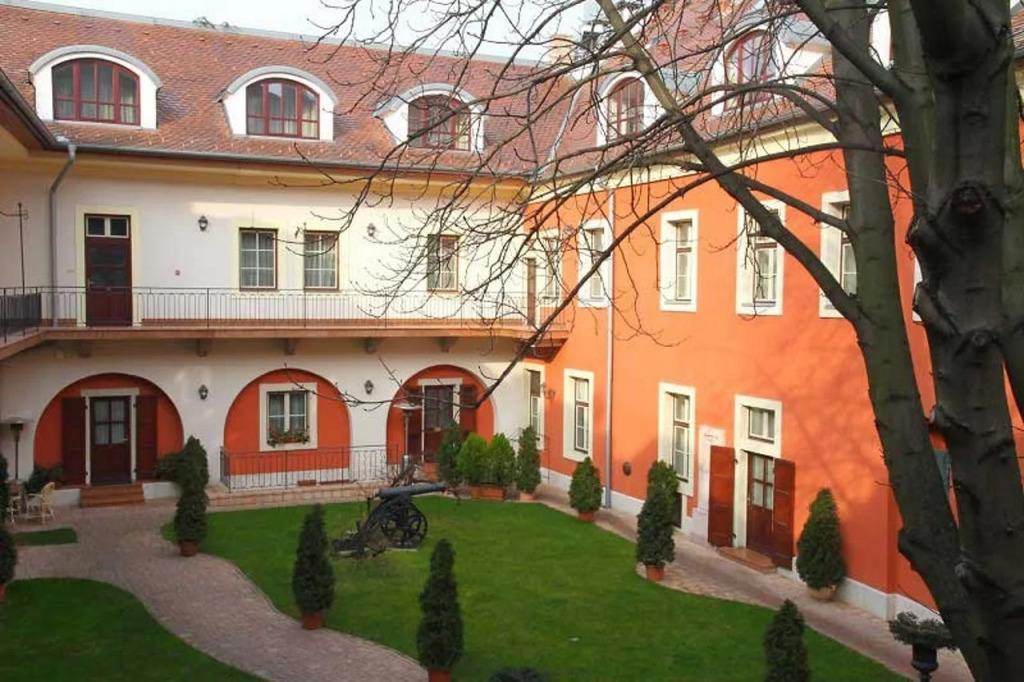 St. George Residence - All Suite Hotel DeLuxe