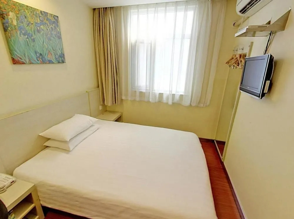 Jinjiang Hotel (Hangzhou Qiutao North Road Zheda Huajiaci)