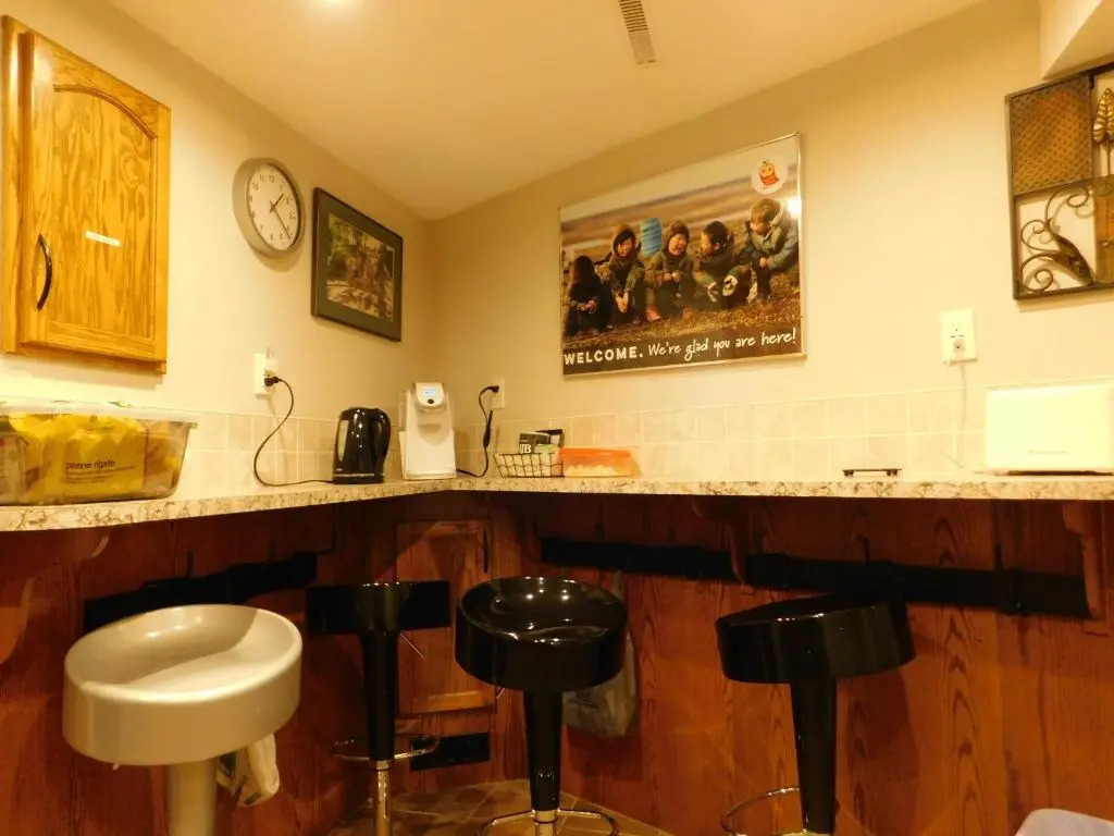 The Calgary Hub hostel style Home