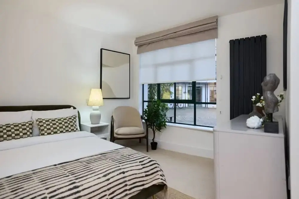 The Melbray Gem - 2bdr Apartment With Courtyard