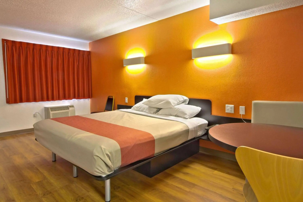 Motel 6-Piscataway, NJ