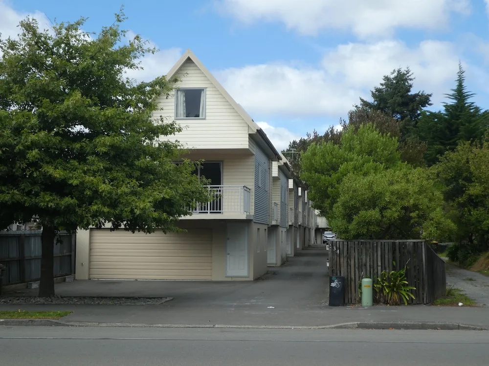 Townhouse close to town