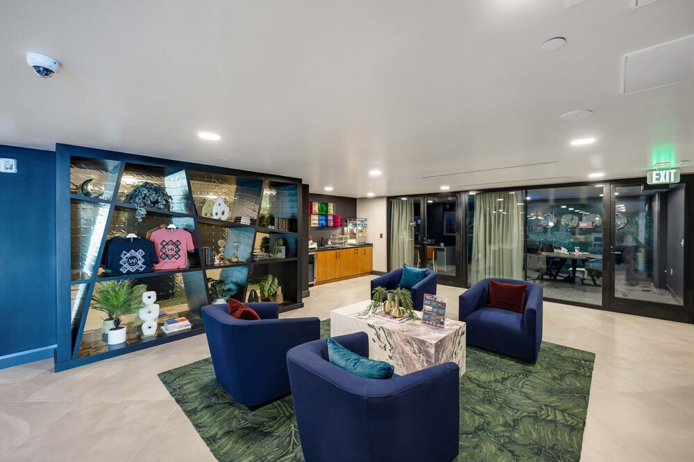 Luxury 2BR by Oneluxstay