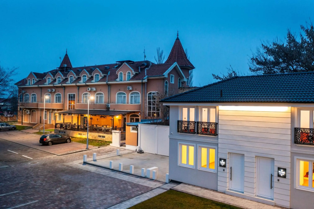 Garni Hotel Royal Crown