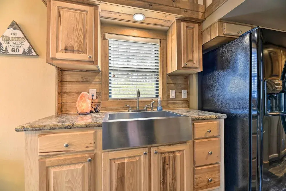 Pagosa Springs Tiny Cabin: Fish, Hike, Ski & Soak!