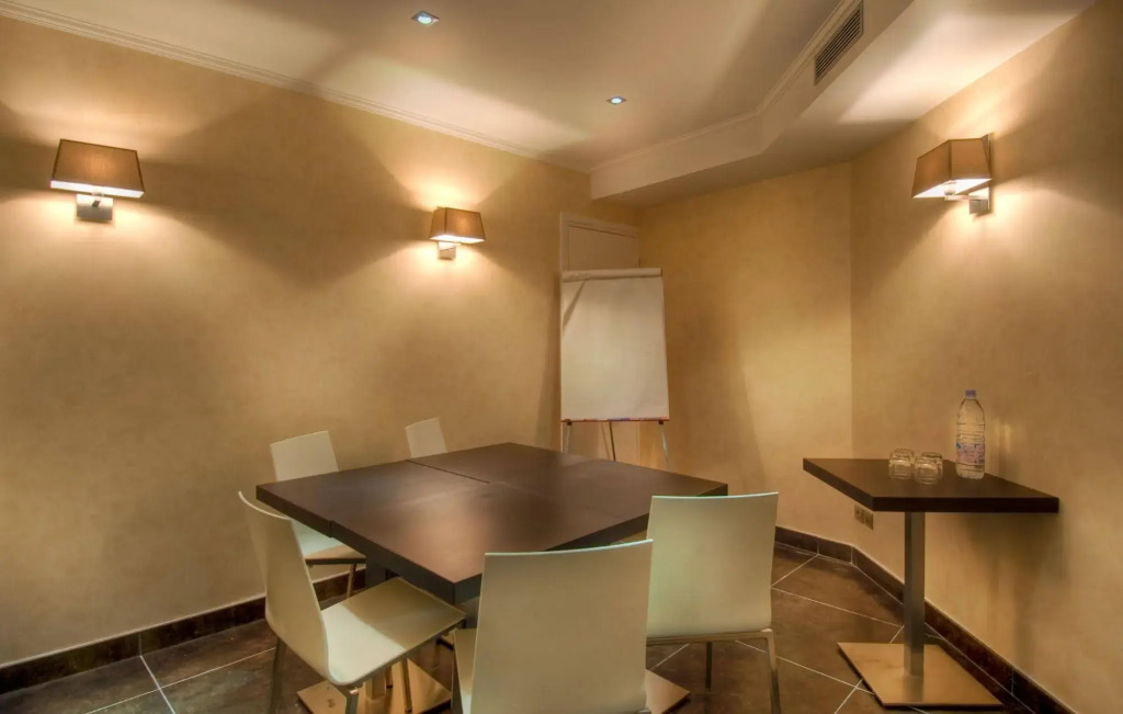 Hotel Claude Bernard Saint-Germain