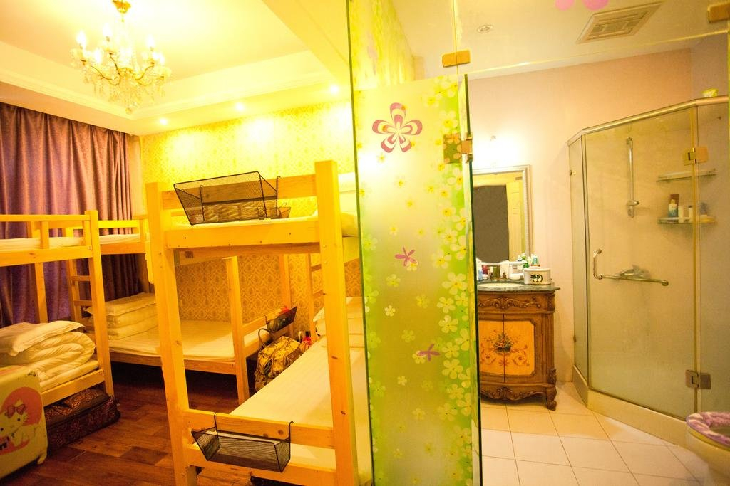 Shanghai Gangwan International Youth Hostel