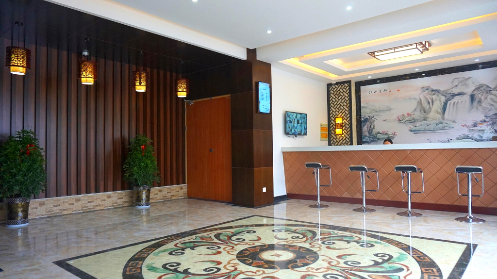 Yixian Longsun Hotel