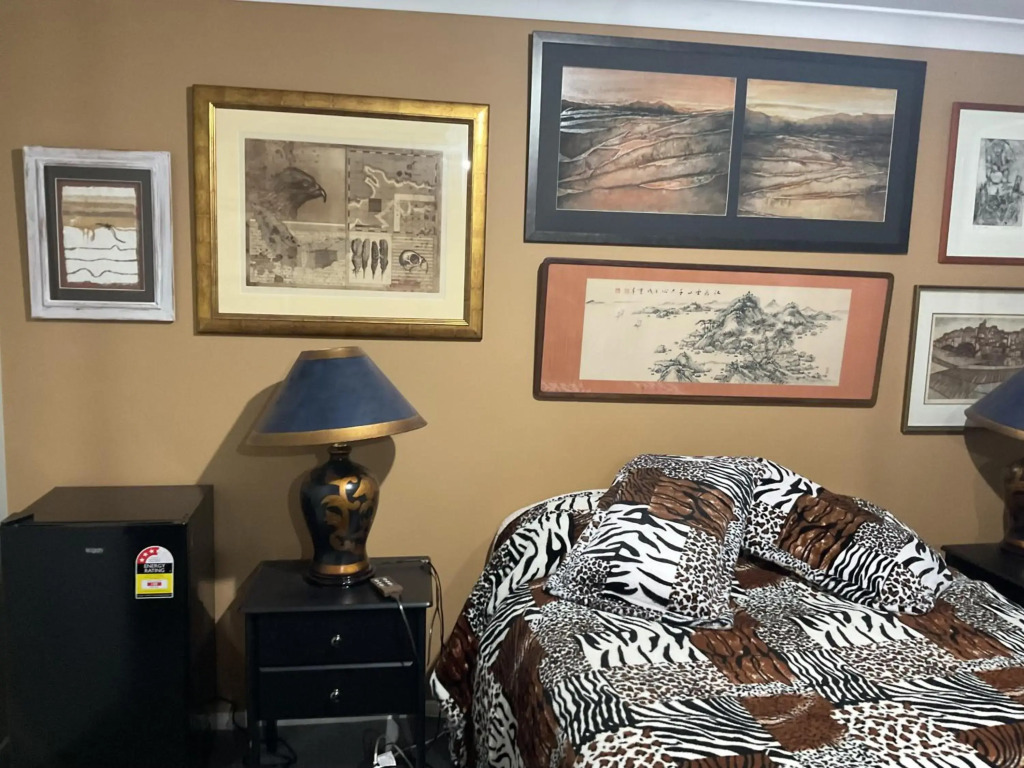 Bob Brown Room Art House