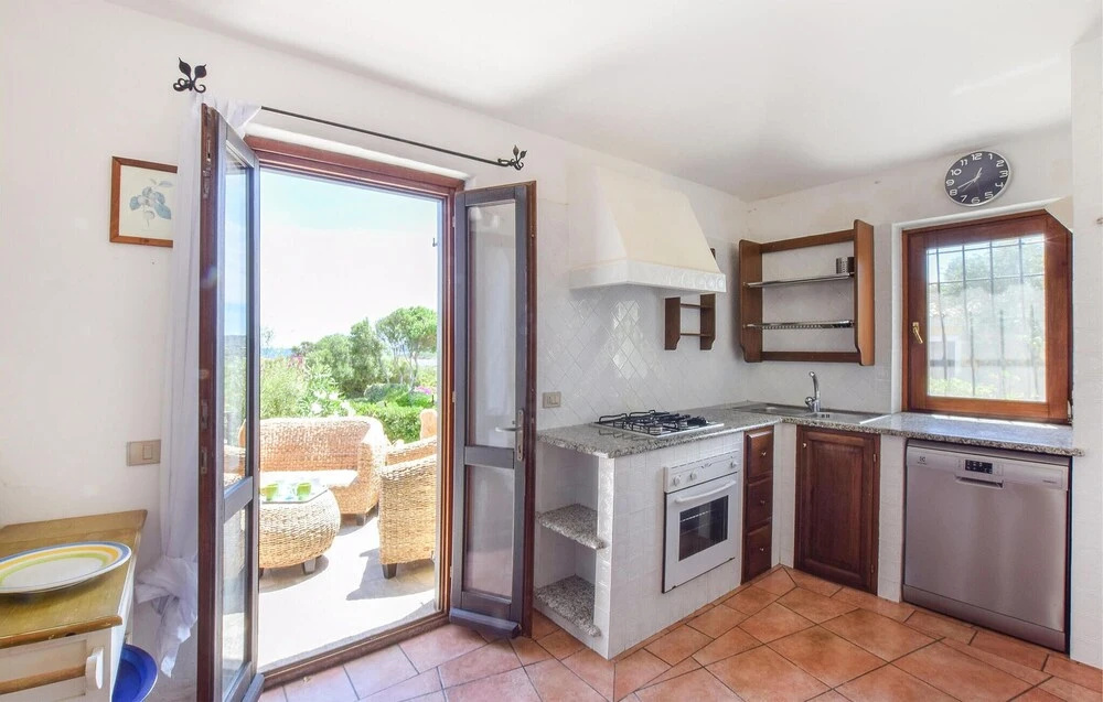 Stunning Home in San Teodoro With Outdoor Swimming Pool, Private Swimming Pool and 4 Bedrooms