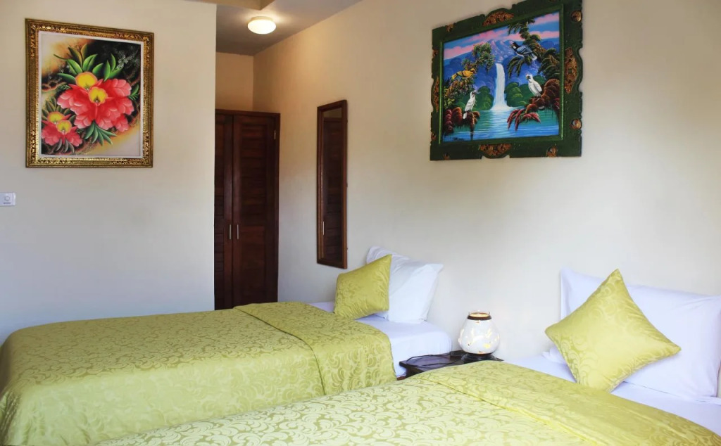 Indah Home Stay