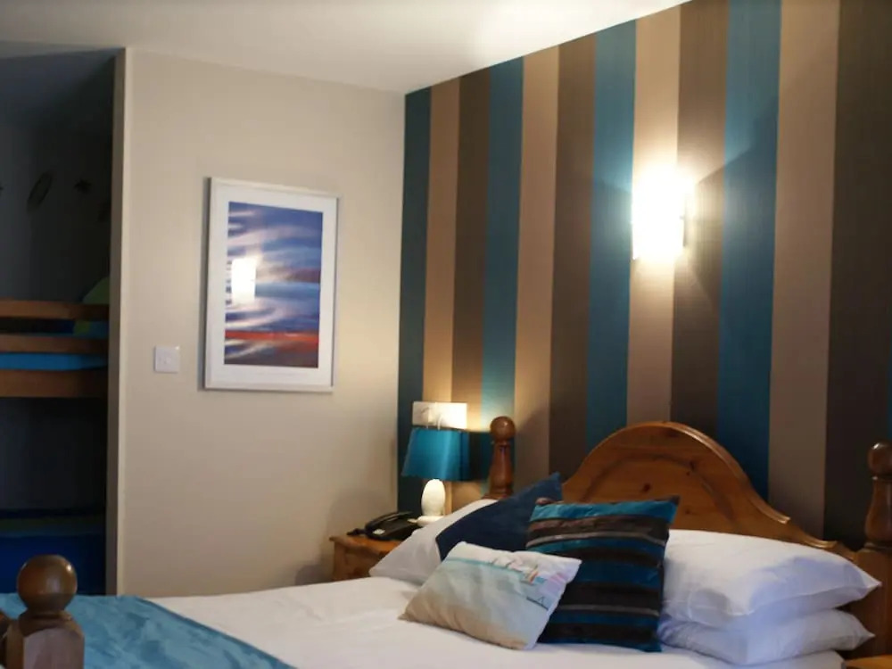Chequers Lodge- Dalton-in- Furness- Self check in- for professionals and tourists