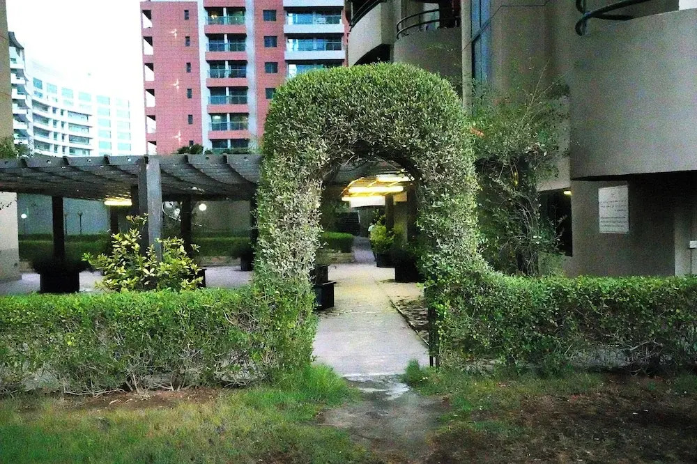 Rest Partition Room in Tecom Near Metro