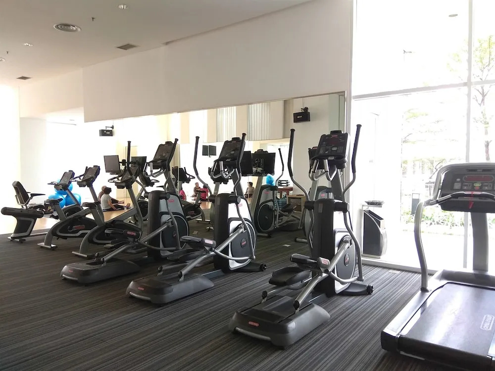 Modern 2BR Apartment at 1 Park Residence with Maid Room