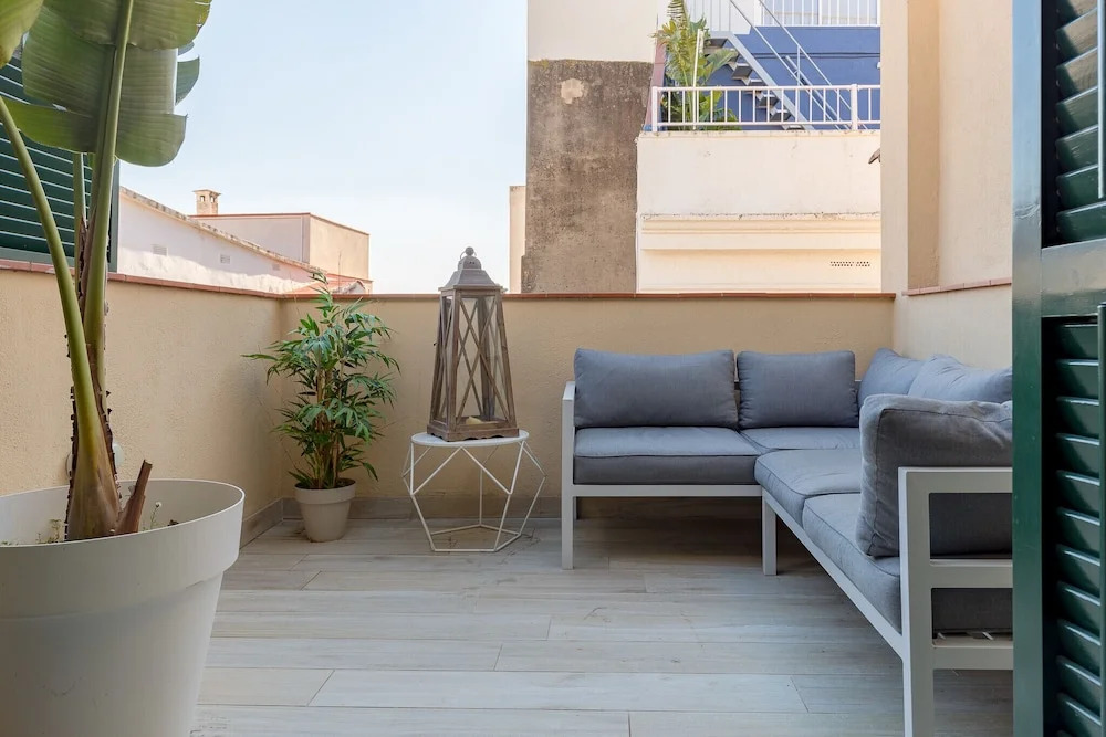 Urban Suites Sitges Apartments by PriorityVillas