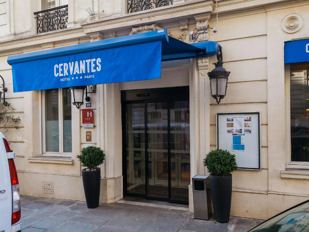 Hotel Cervantes by Happyculture