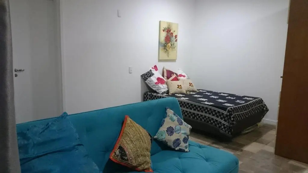 Studio mobiliado