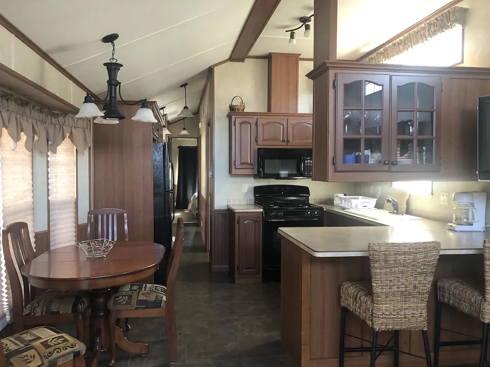 Blind Bay Resort