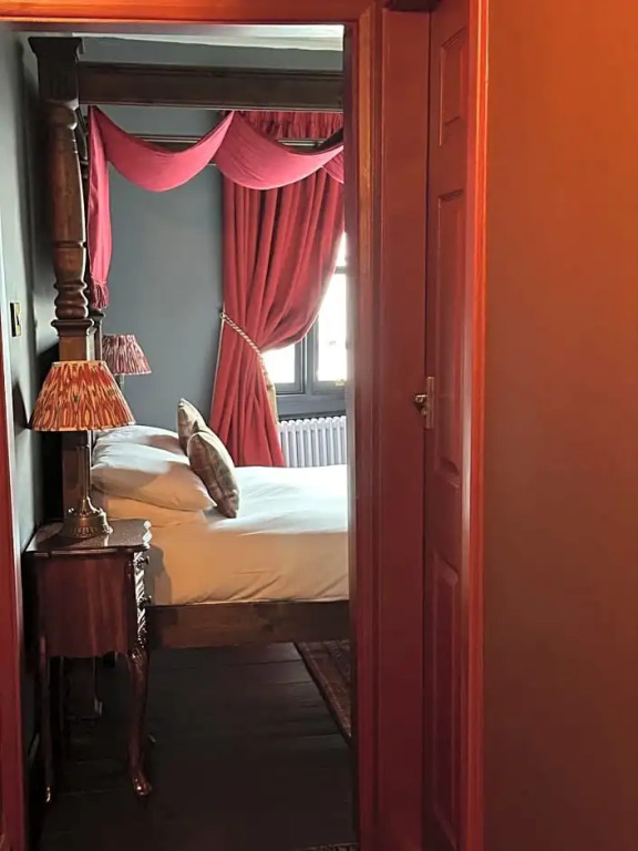 Golden Fleece York