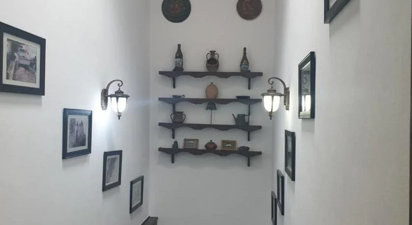 Guva Mangalem Boutique Hotel & Restaurant -Berat Old Town View
