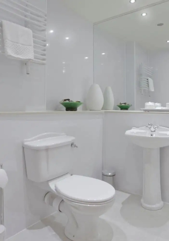 Causewayside Apartment - The Edinburgh Address