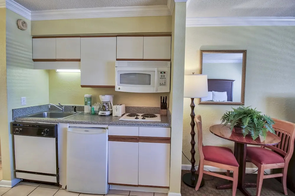 Club Destin Condos