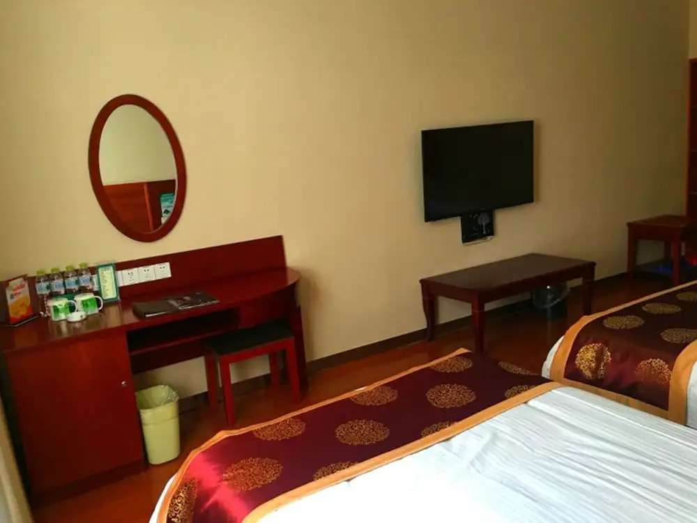 GreenTree Inn JiangSu YanCheng JianHu ShangGang Bus Station Freeway 204 Express Hotel