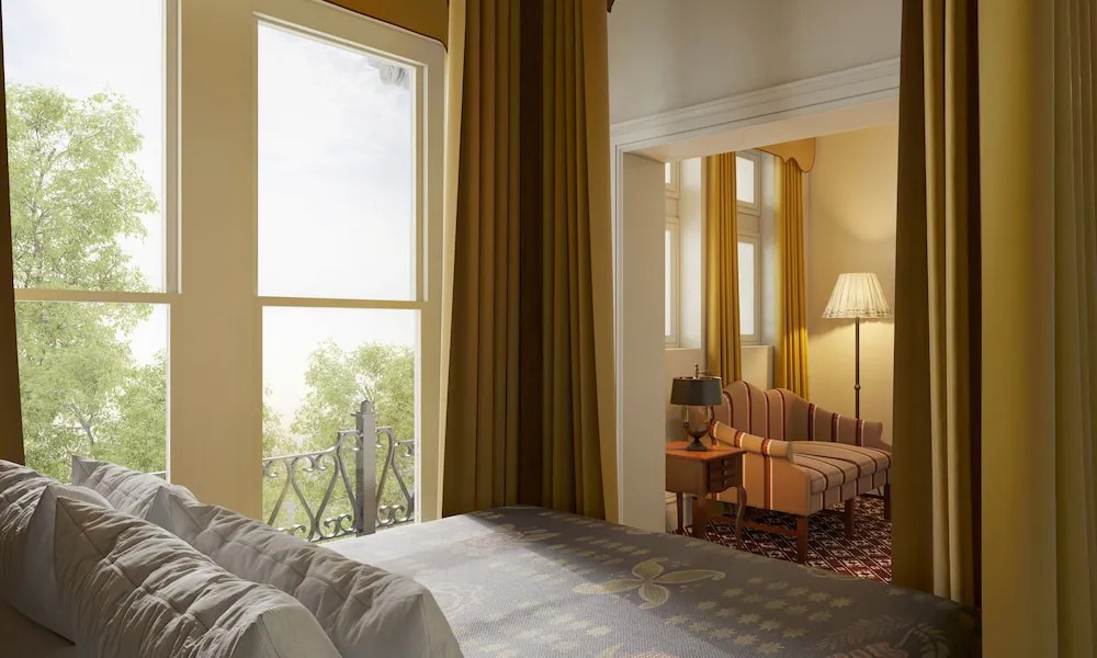 Shenandoah Mansions, an Ash Hotel