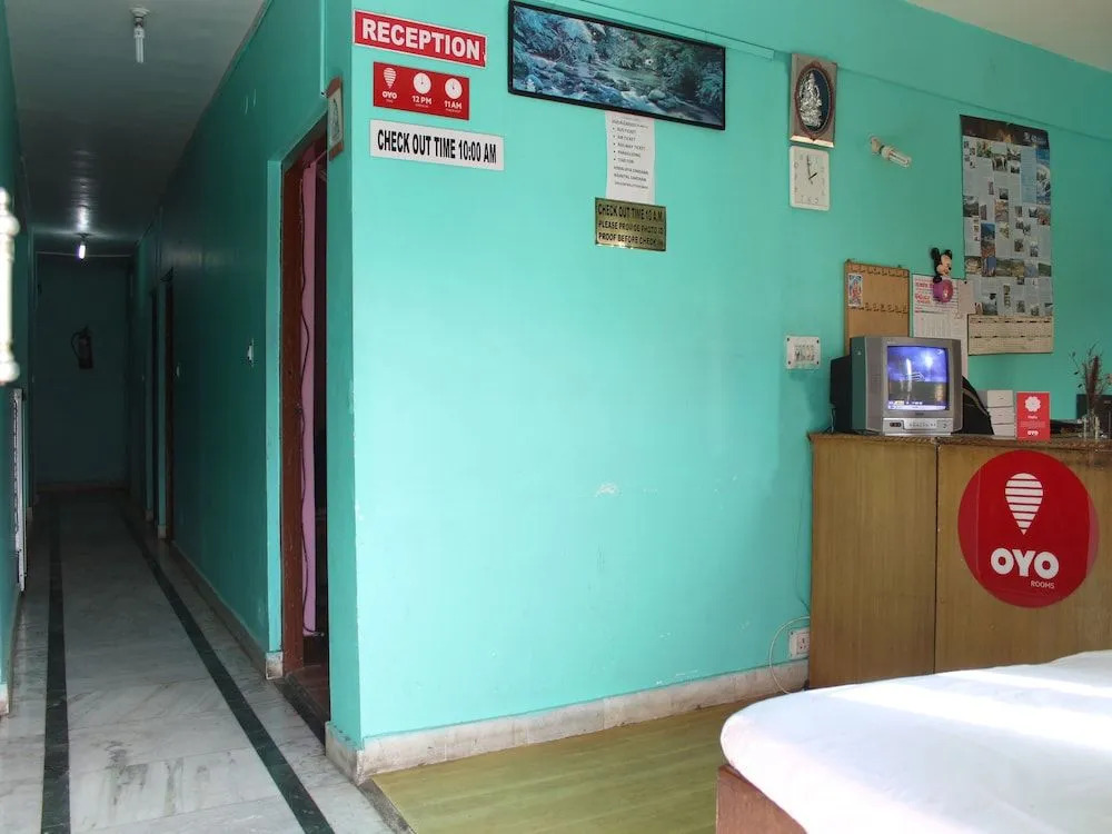 OYO 12782 Hotel Sweet Home