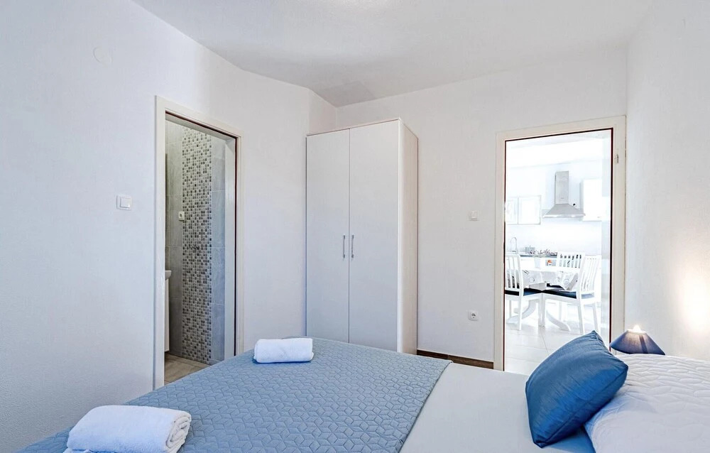 3 Bedroom Lovely Home In Vela Luka