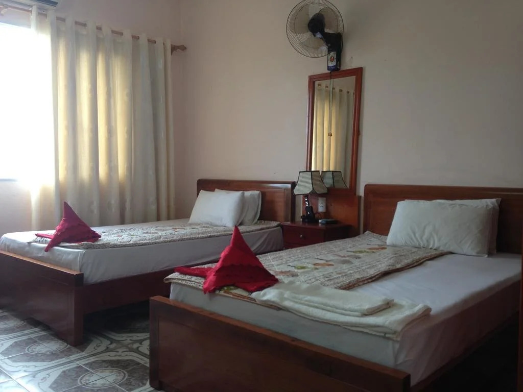 Don Hien 2 Hotel