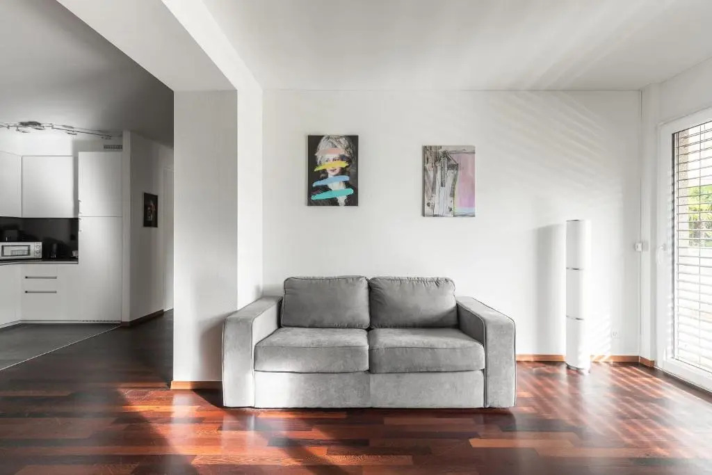 Maraini 15