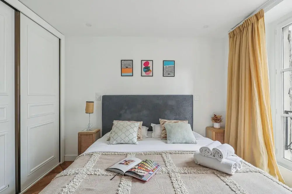 Chic 1BR Near Louvre & Musee d Orsay