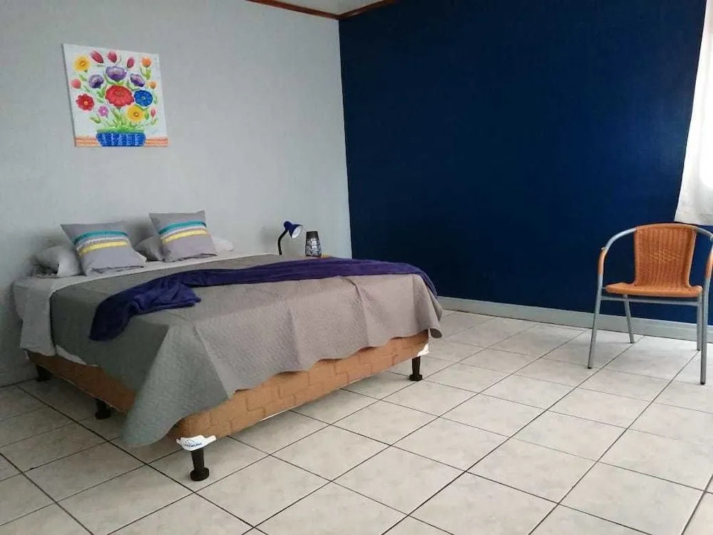 Hostal Casa Azul