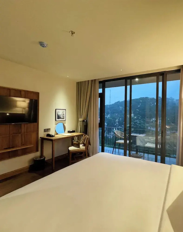 HLS Dalat Lodge