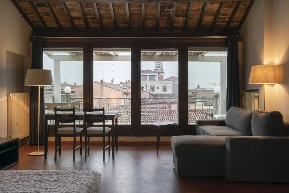 Palazzo Valmarana