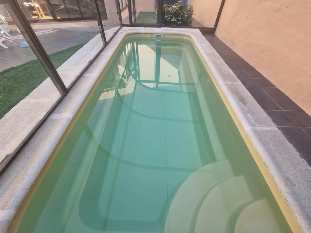CASA ERNESTO. Piscina Climatizada, porche y garaje