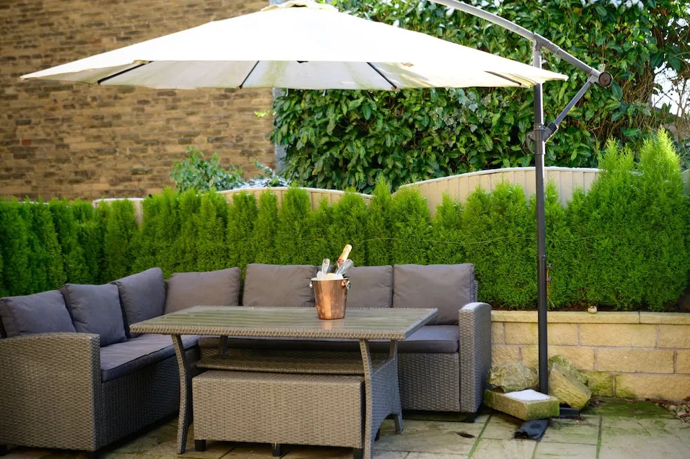 Luxurious Tranquil Four Bedroom Retreat in Buxton