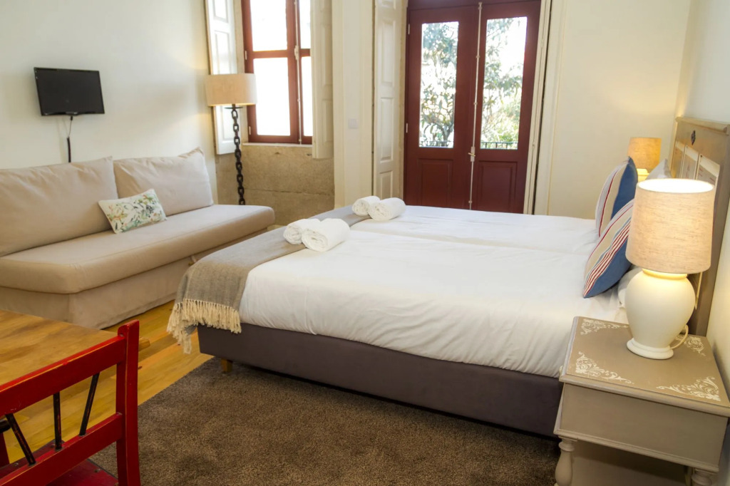 Liiiving in Porto - Historic Clérigos Apartments