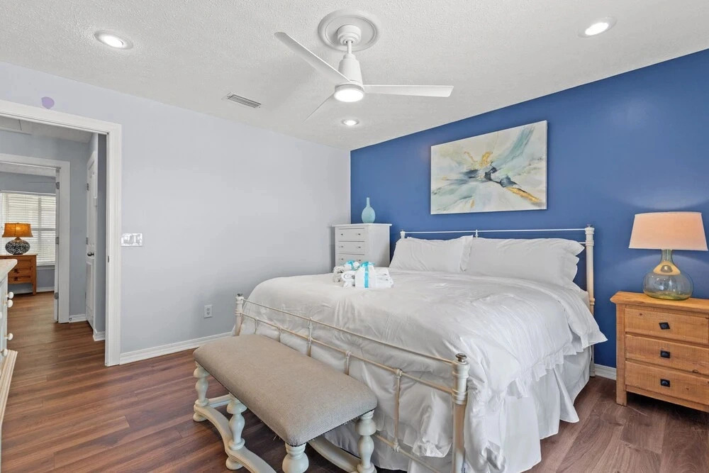 Beachfront Luxury! 4BR Townhouse W/pool & Stunning Gulf Views! Sleeps 10